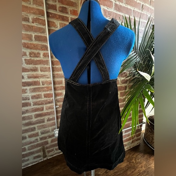 ModCloth Black Velvet Overall Jumper - Picture 2 of 3